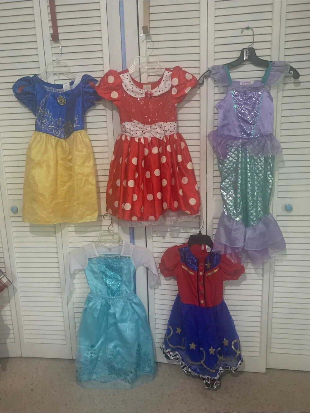 Disney Kids Costume Lot Minnie Mouse Snowwhite Elsa Mermaid